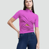 Blusa com Recorte Transpassado
