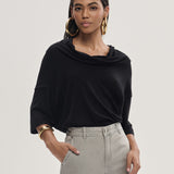 Blusa com Gola Ampla
