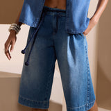 Bermuda Jeans com Cinto Corda