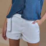 Short em Sarja com Detalhes Dourados