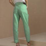 Calça Slouchy em Sarja Alecrim