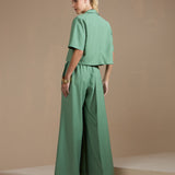 Calça Wide Leg em Alfaiataria Leve