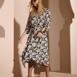 Vestido Midi Estampa Arabescos P&B