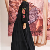 Vestido Longo Amplo com Bordado