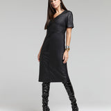 Vestido Midi em PU com Decote V
