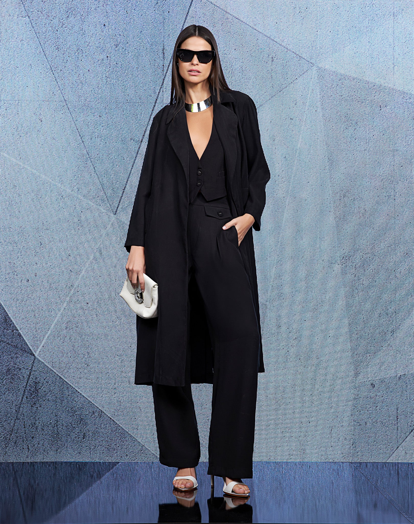 Trench Coat Preto em Alfaiataria