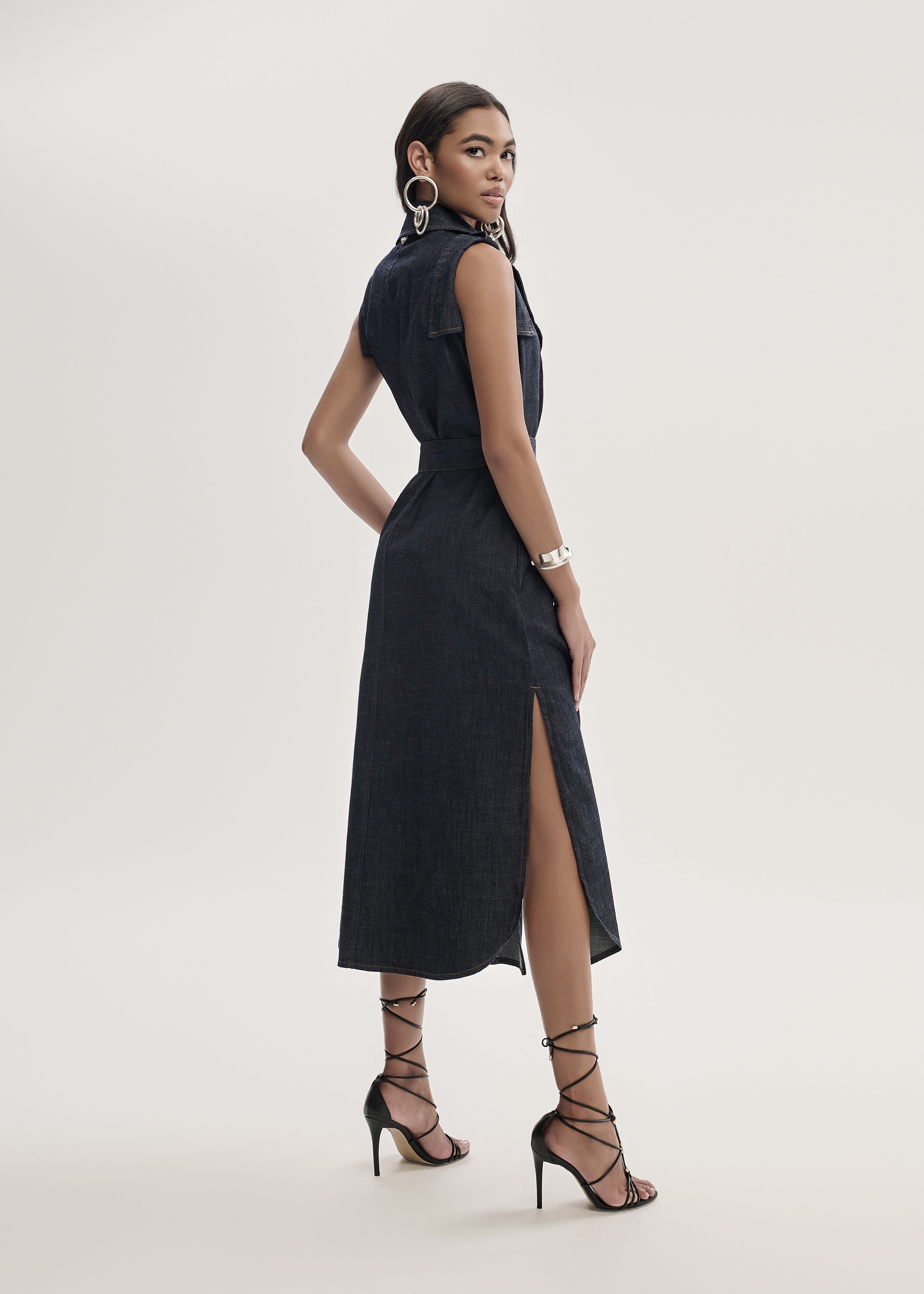 Vestido Jeans Midi com Faixa