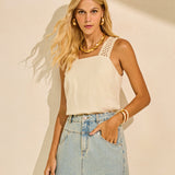 Blusa em Linho com Alças em Macrame