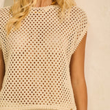 Blusa Regata Curta em Tela Macramê