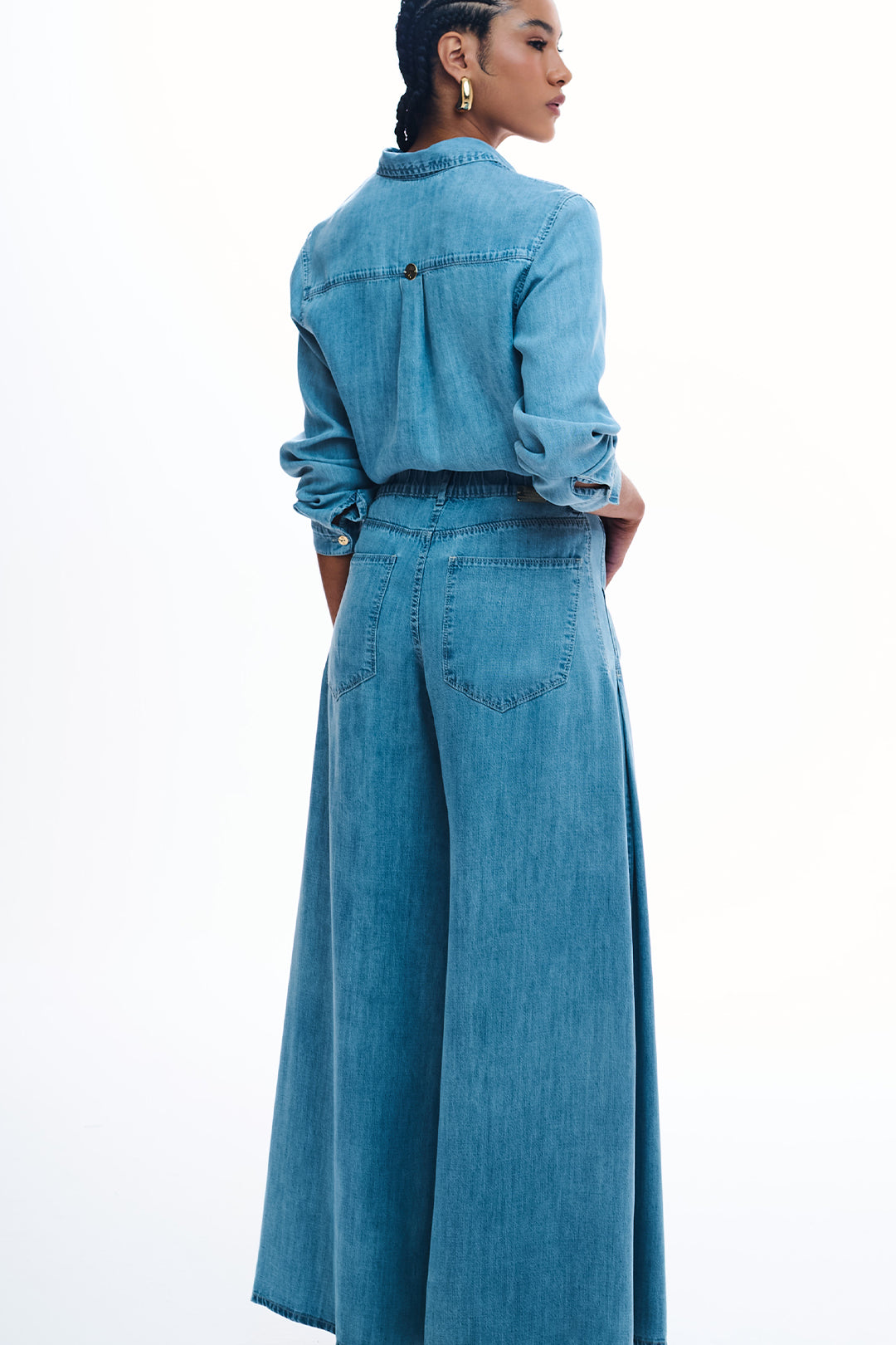 Calça Jeans Pantalona Maxi em Liocel Puro