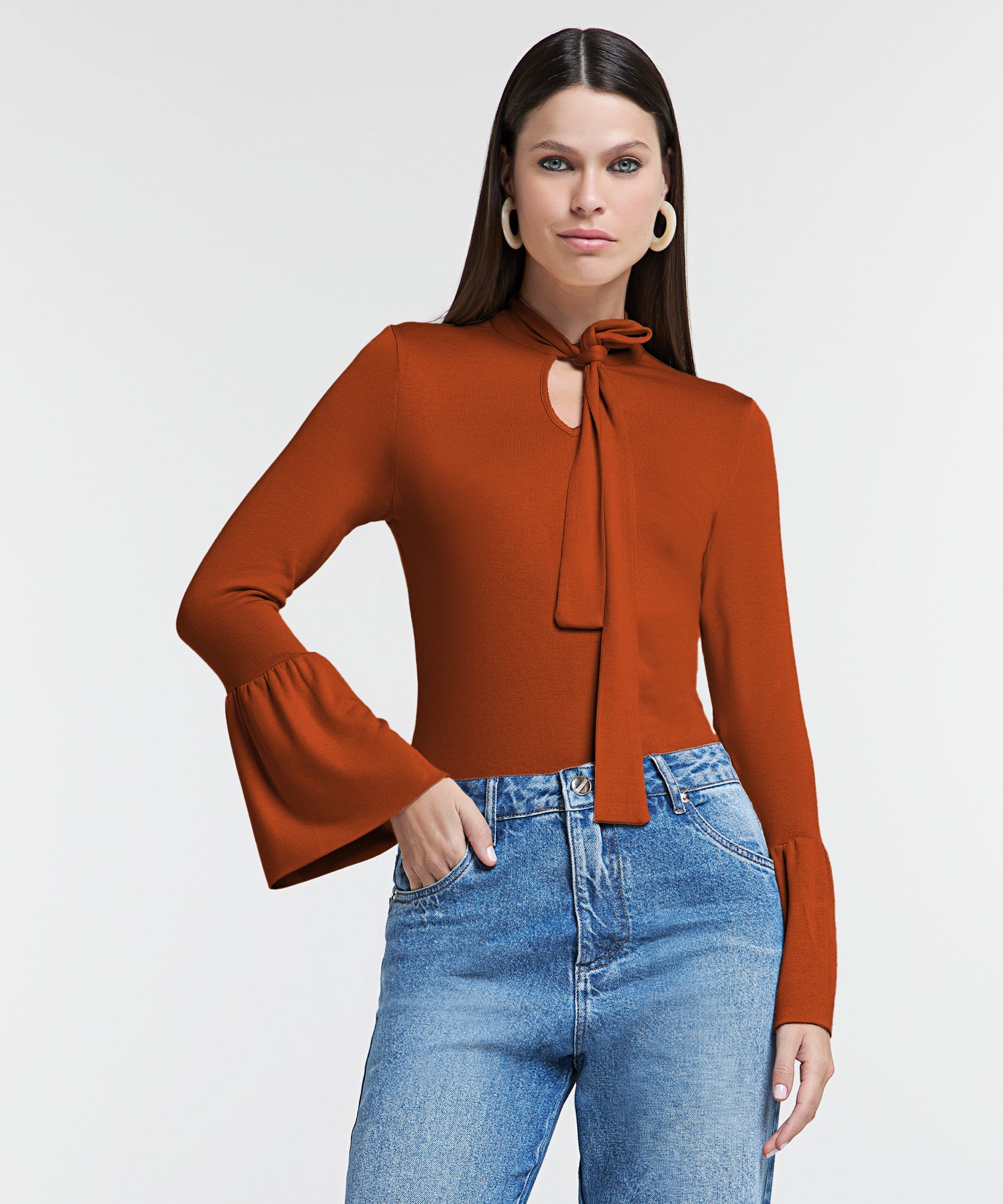 Blusa Manga Longa Peplum com Amarração na Gola