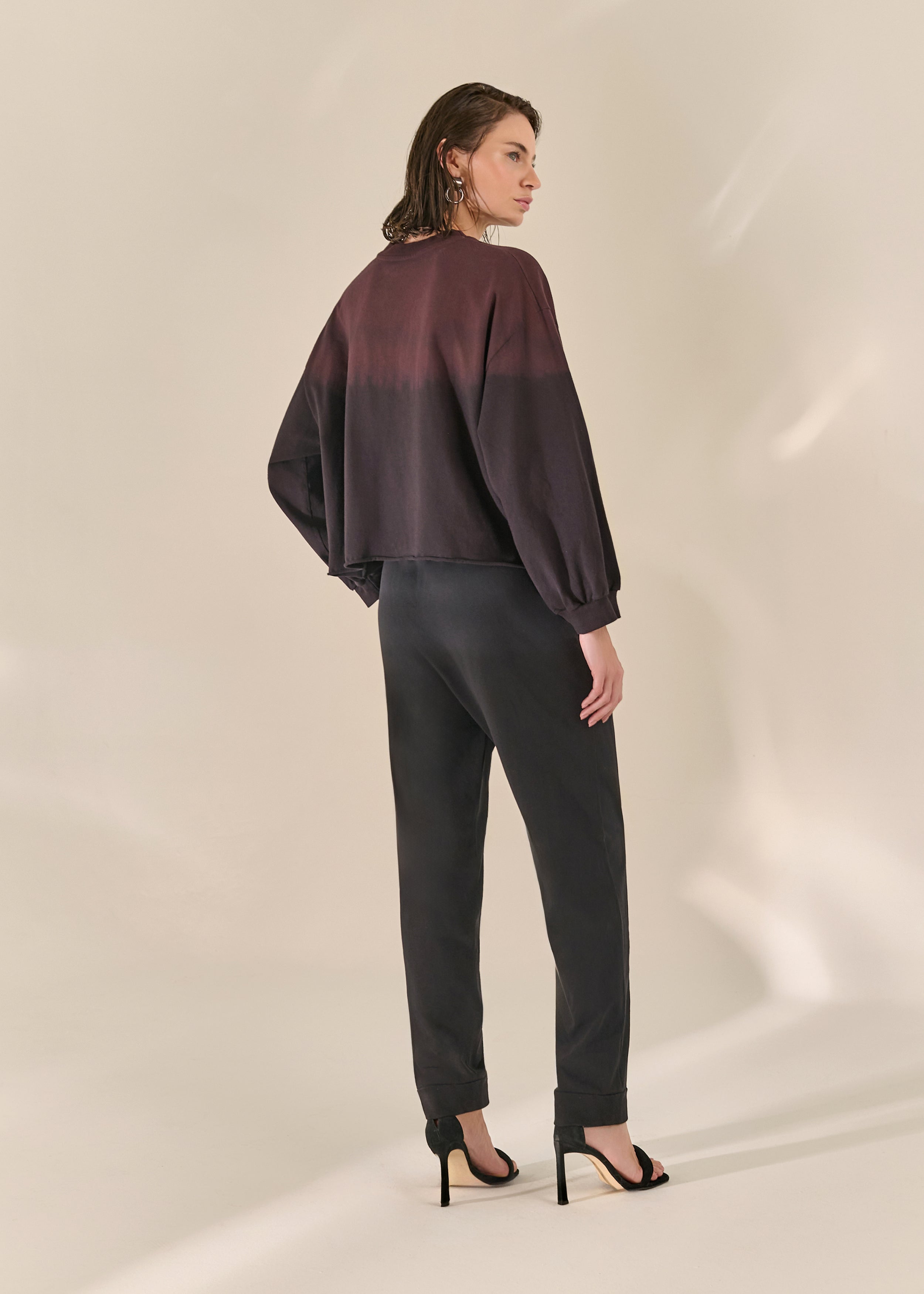 Blusa Cropped Malha Moletinho Marrom