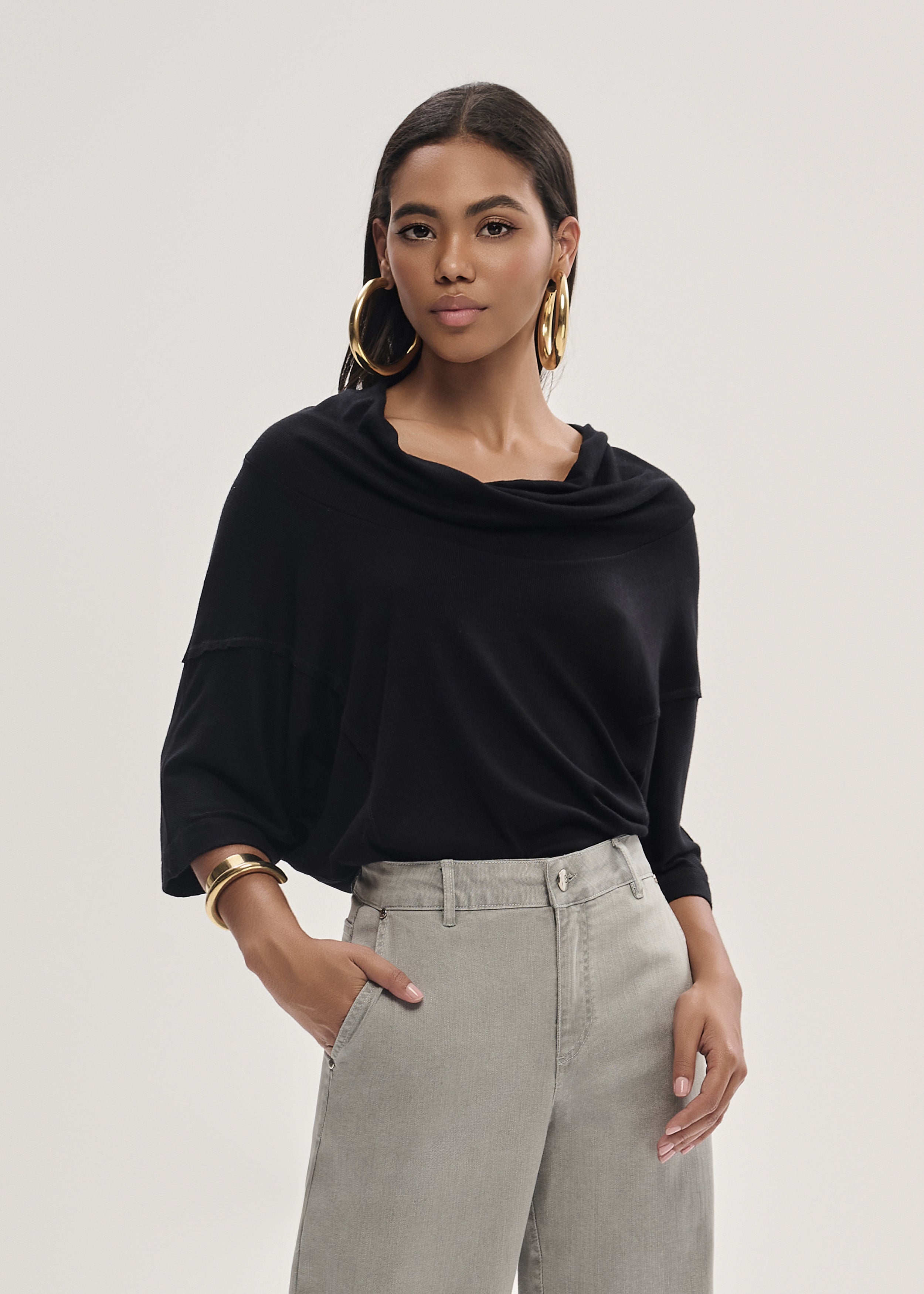 Blusa com Gola Ampla