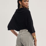Blusa com Gola Ampla