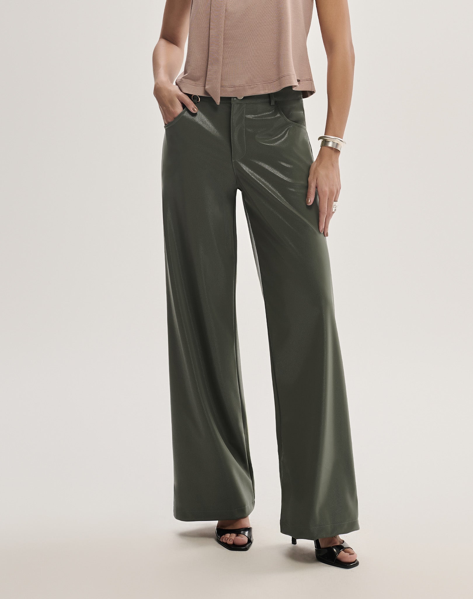 Calça Wide Leg em PU Berry