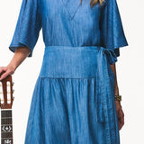 Saia Midi em Denim Leve com Amarração