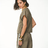 Blusa Ampla com Costura Central
