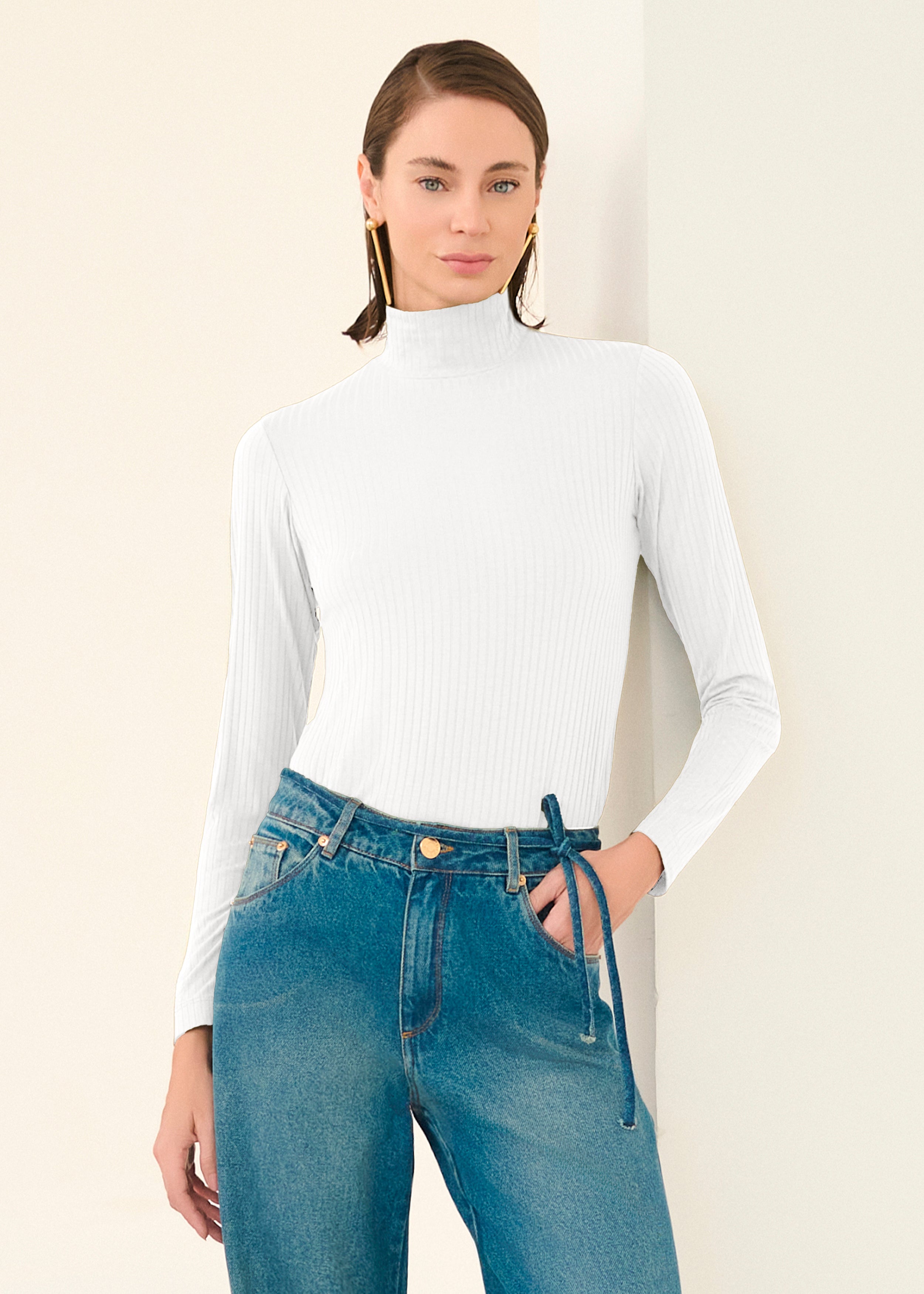 Blusa Cacharrel Essencial Preta