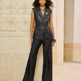 Blazer Jeans Sem Mangas com Faixa e Lapela