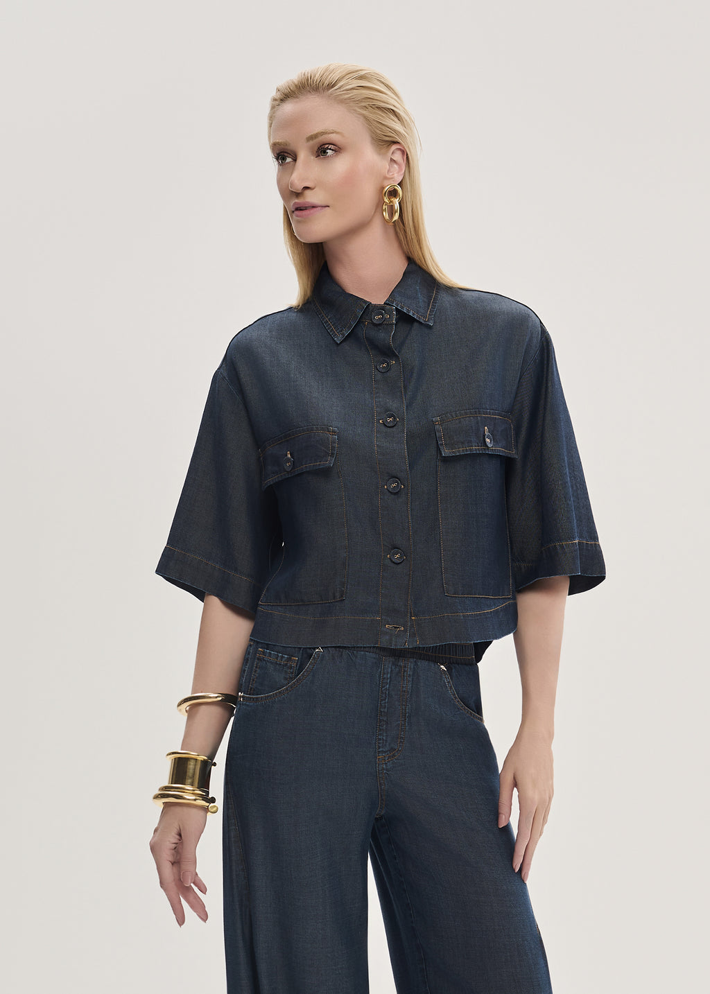 Camisa Jeans Cropped Manga Curta