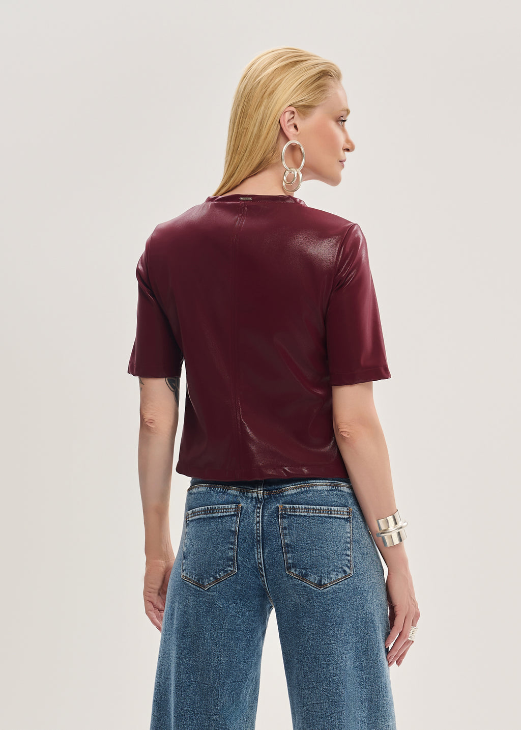 T-shirt Recortes Leather
