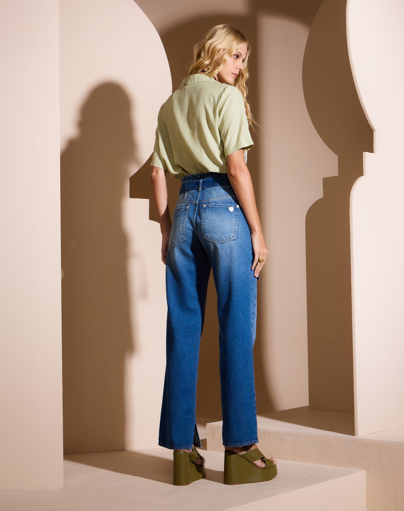 Calça Jeans Clochard com Faixa