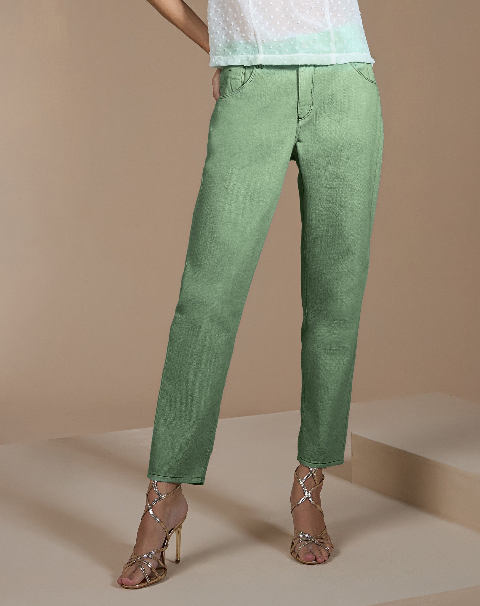 Calça Slouchy em Sarja Alecrim