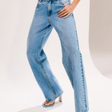 Calça Jeans Wide Leg Lavagem Média Clássica
