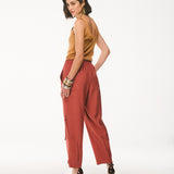 Calça Slouchy com Detalhe Utilitário