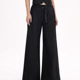 Calça Jeans Feminina Super Baggy Preta