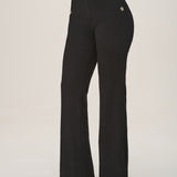Calça Flare em Sarja Acetinada