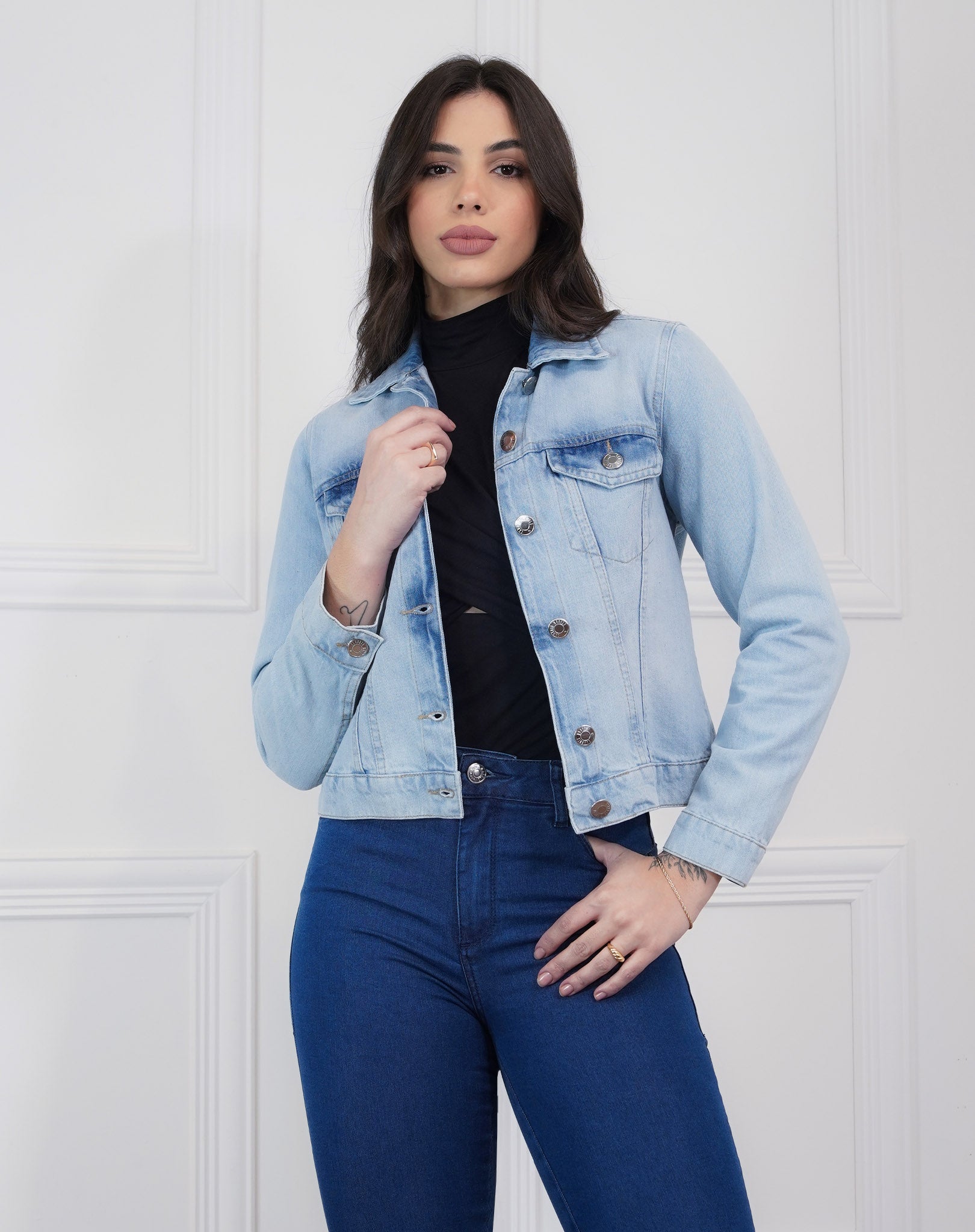 Jaqueta Jeans Cropped Lavagem Clara