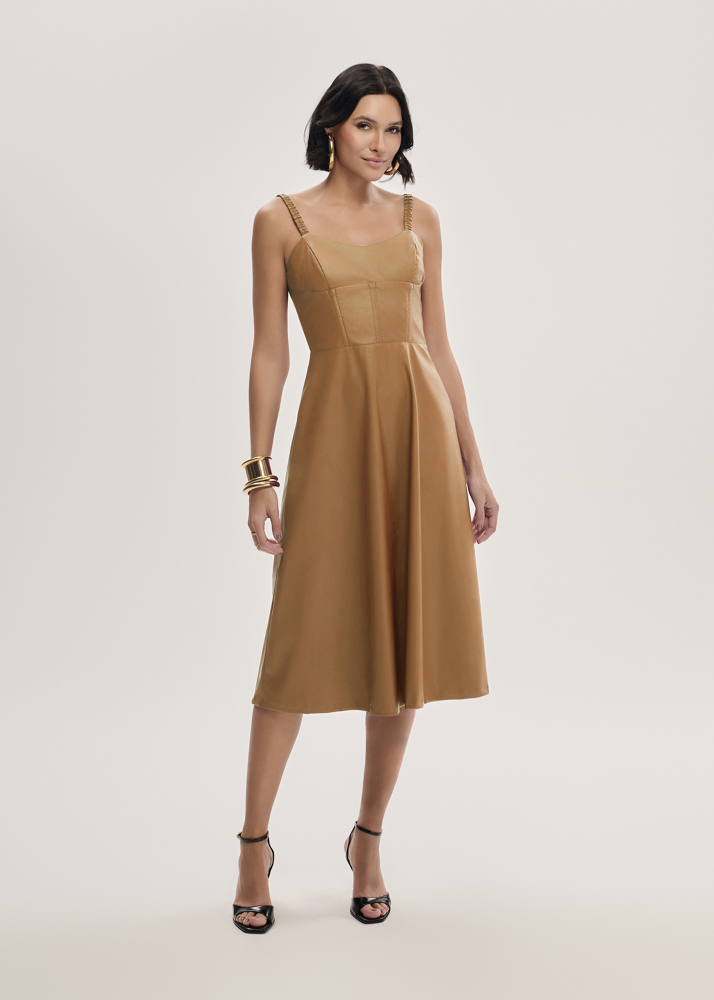 Vestido Midi em PU com Alça Fina