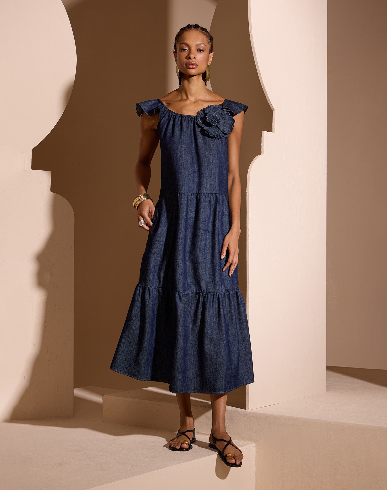 Vestido Jeans Midi com Manga Babado