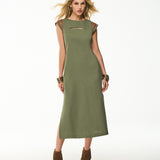Vestido Midi com Recorte e Acabamento em PU