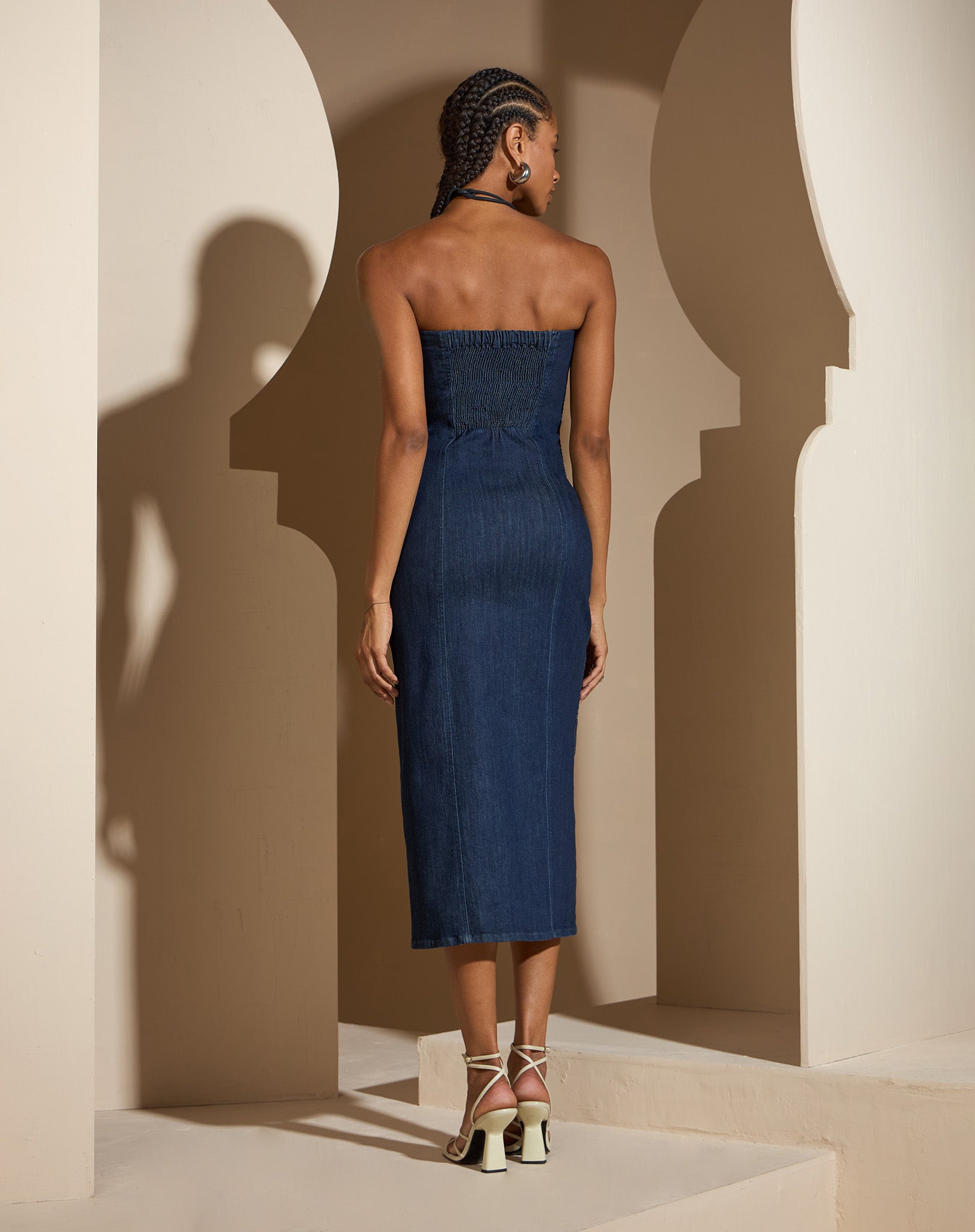 Vestido Jeans Midi sem Alça