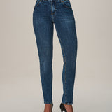 Calça Jeans Skinny Clássica em Algodão Médio