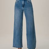 Calça Jeans Pantalona em Algodão Claro
