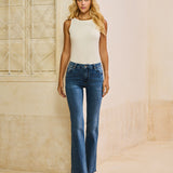 Calça Jeans Flare Clássica em Algodão Claro