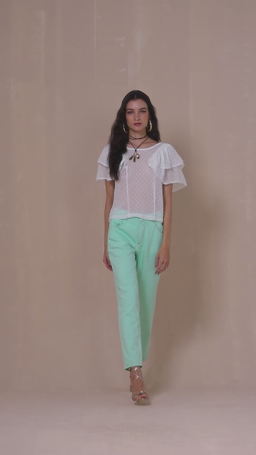 Calça Slouchy em Sarja Alecrim